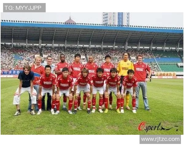 江油足球之光两位明星球员的成长与荣耀之路 江油足球之光两位明星球员的成长与荣耀之路