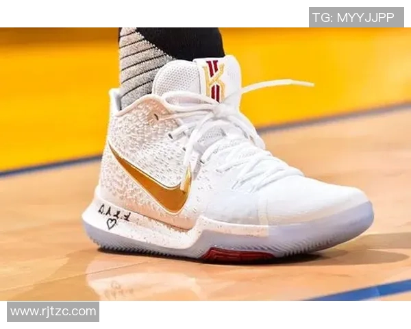 明星鞋篮球的魅力与潮流如何影响年轻人的运动风尚与时尚选择